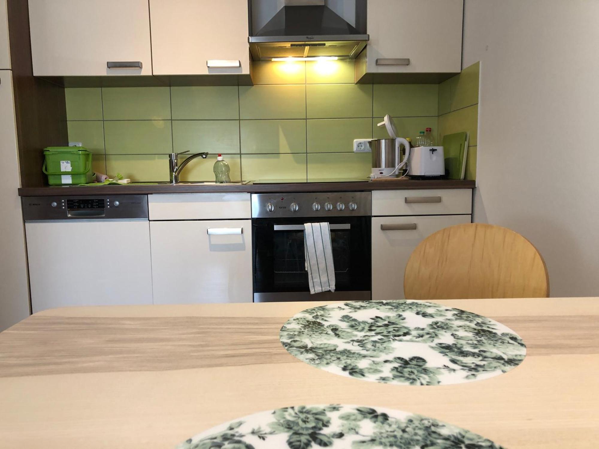 Fuer Aktive Reisende Mein Aparthotel Ochsenfurt Mit Terrasse, Ideal For Long Stay, Relocation מראה חיצוני תמונה